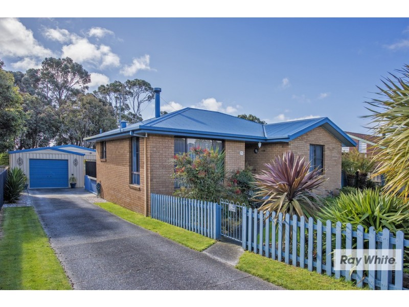 5 Oak Avenue, Somerset TAS 7322