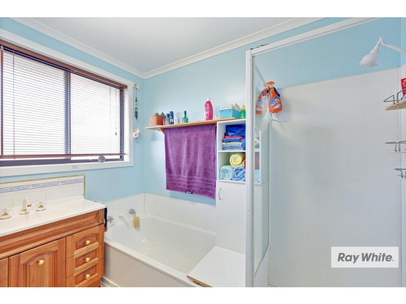 5 Oak Avenue, Somerset TAS 7322