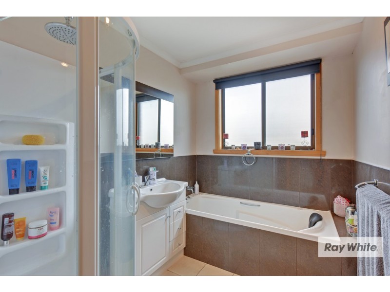 7 Greenacre Street, Upper Burnie TAS 7320