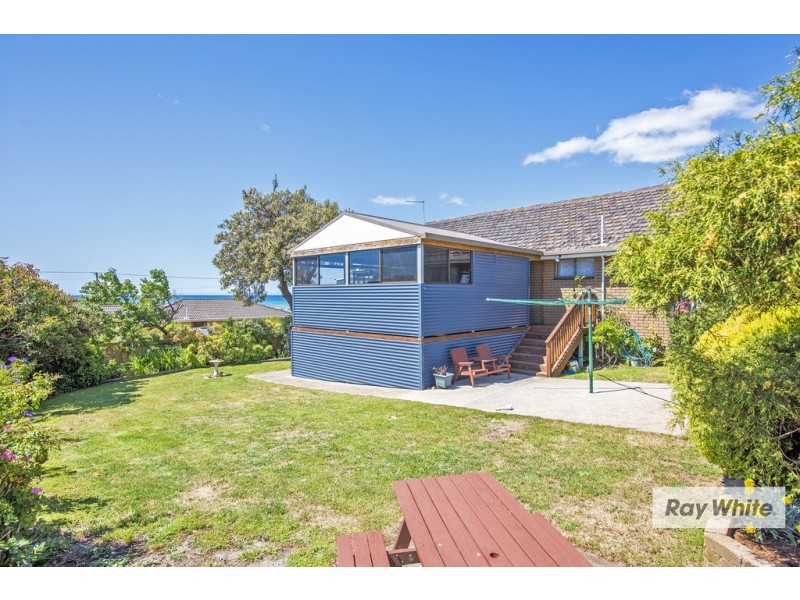 1A Bells Parade, Somerset TAS 7322