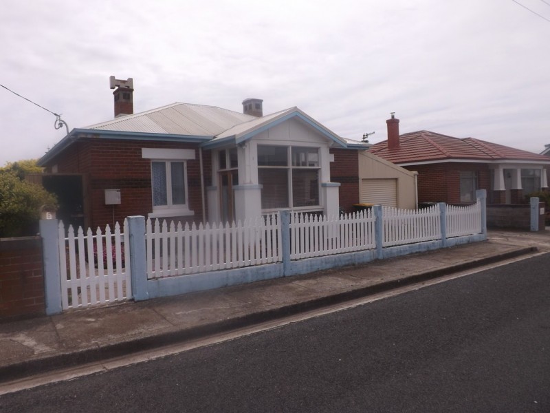 8 Burnell Street, Cooee TAS 7320