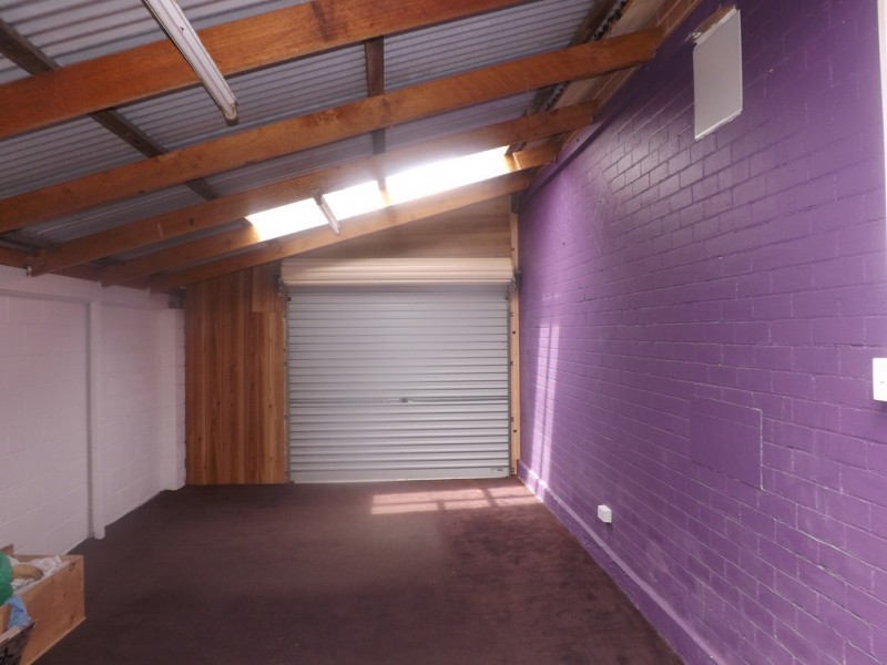 8 Burnell Street, Cooee TAS 7320