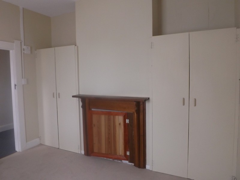 8 Burnell Street, Cooee TAS 7320