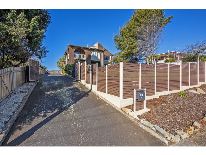 17 West Street, Upper Burnie TAS 7320