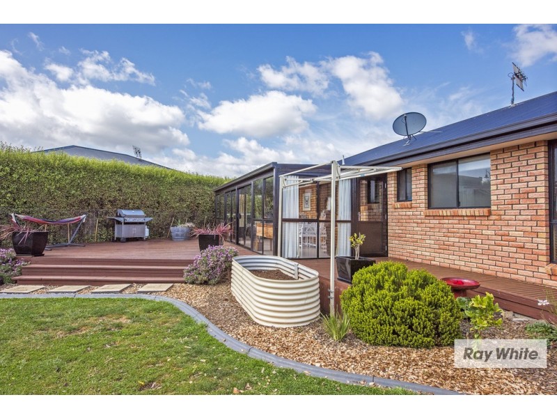 2 Sandhaven Crescent, Sulphur Creek TAS 7316