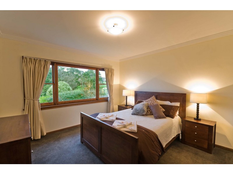 14 Paraka Street, Parklands TAS 7320