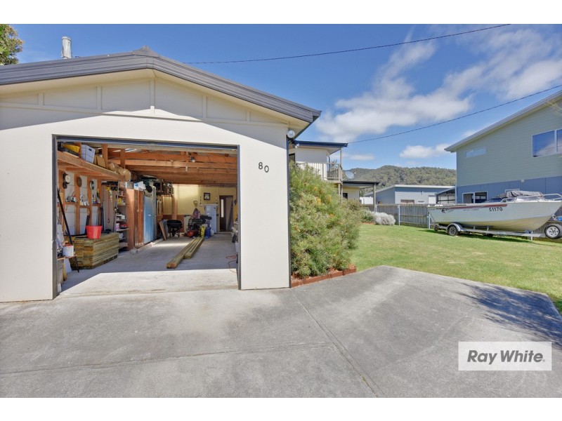 80 Irby Boulevard, Sisters Beach TAS 7321