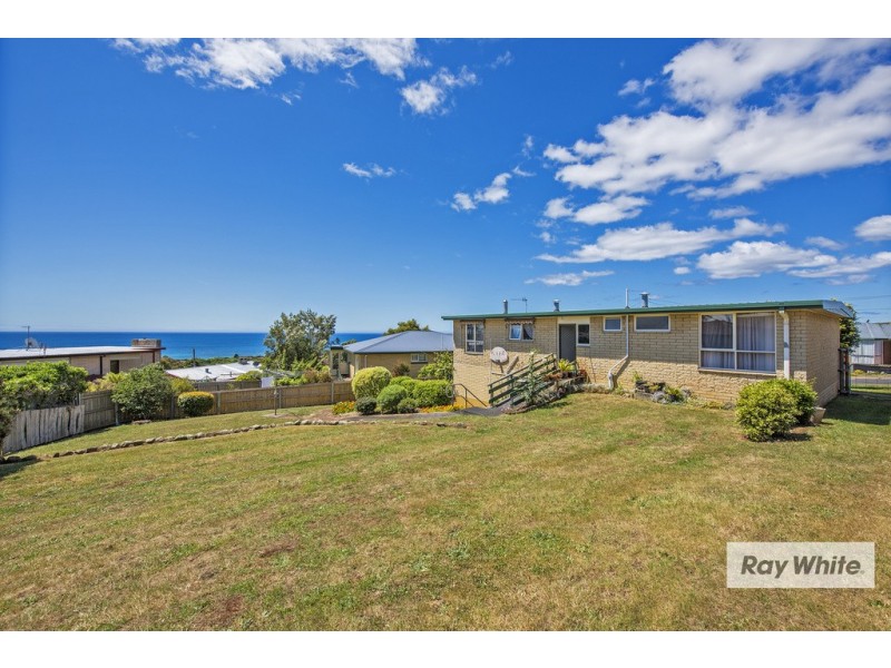 5 Malakoff Street, Somerset TAS 7322