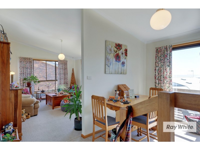 9/60 Lyons Street, Somerset TAS 7322