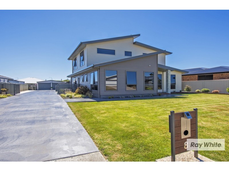 8 Sandy Crescent, Wynyard TAS 7325