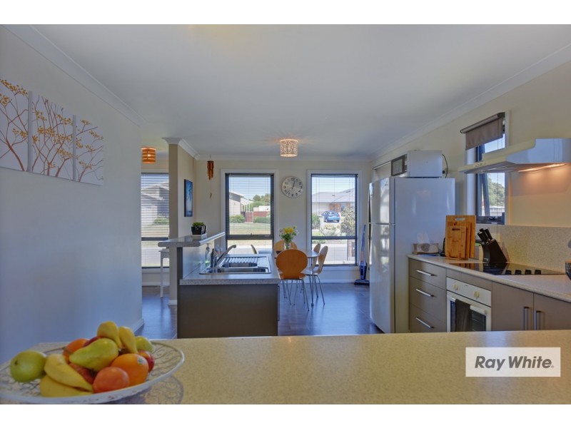 8 Sandy Crescent, Wynyard TAS 7325