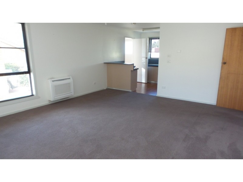 4/36 West Park Grove, Park Grove TAS 7320