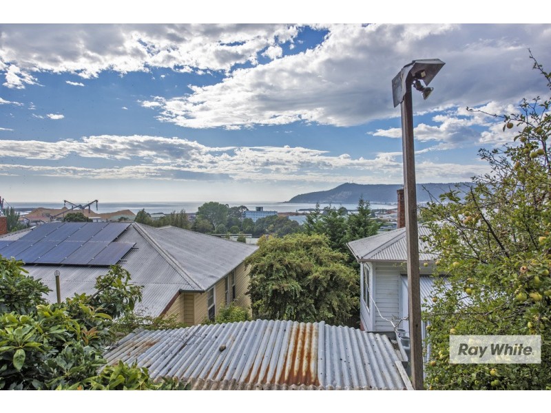 130 Mount Street, Burnie TAS 7320