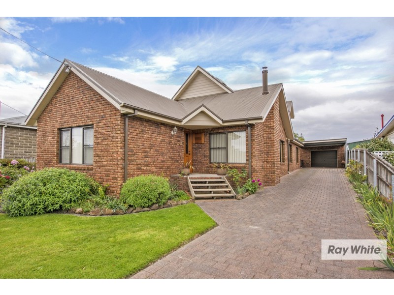 52 Raglan Street, Somerset TAS 7322