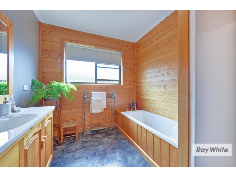 52 Raglan Street, Somerset TAS 7322