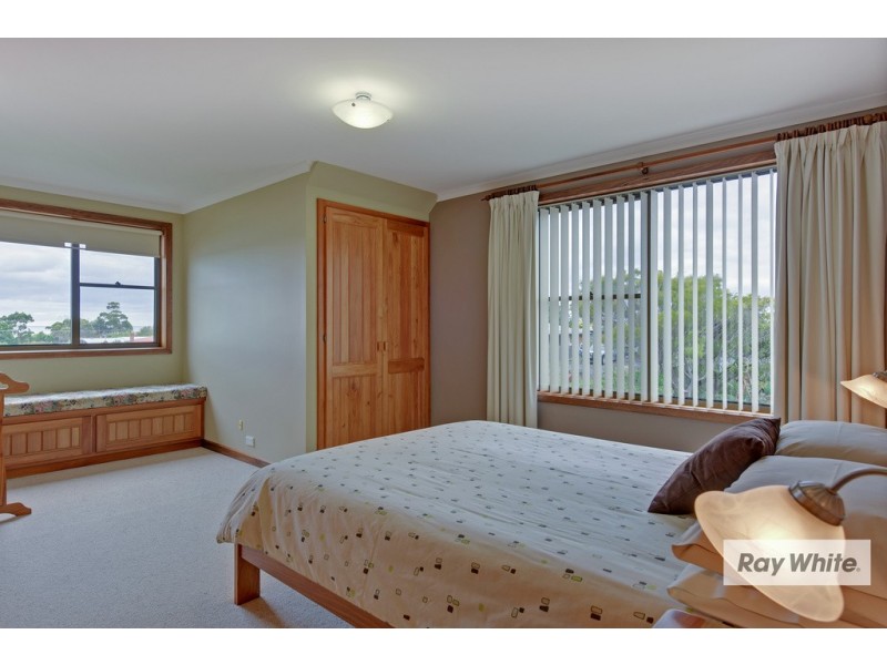 52 Raglan Street, Somerset TAS 7322