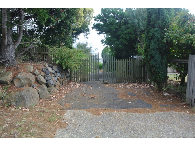 12 Richardson Crescent, Park Grove TAS 7320