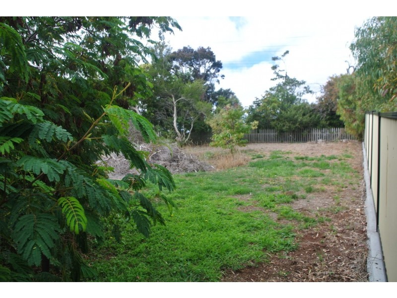 12 Richardson Crescent, Park Grove TAS 7320