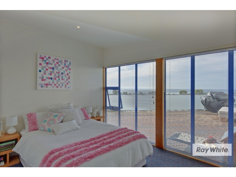 5A Pelissier Street, Somerset TAS 7322