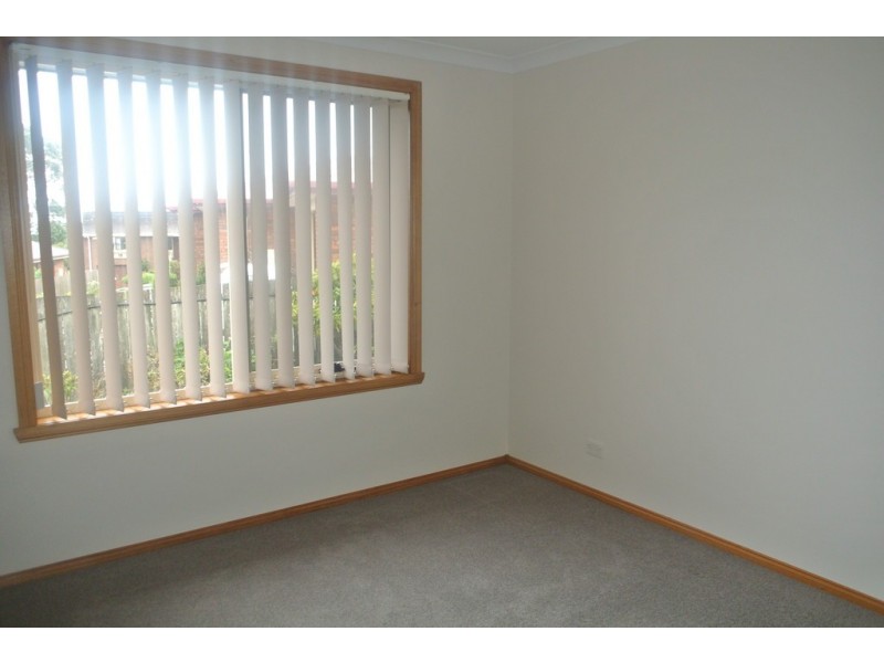 1/79 Brickport Road, Park Grove TAS 7320