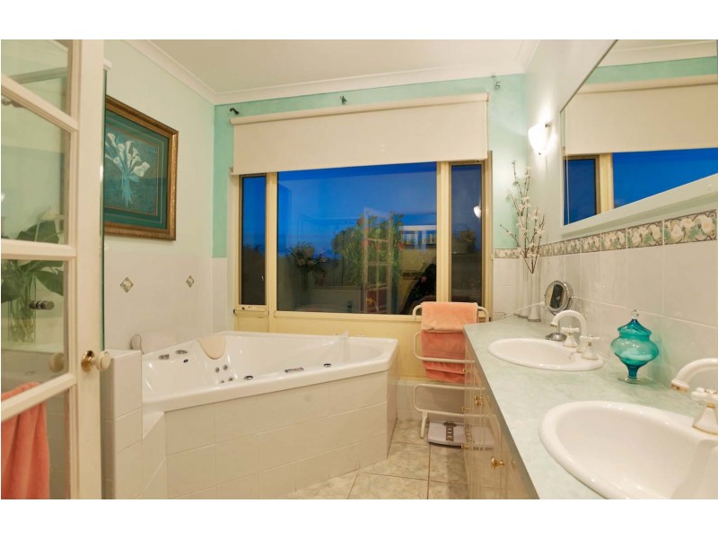 189 Preolenna Road, Flowerdale TAS 7325