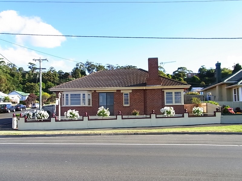 7 Bass Highway, Parklands TAS 7320