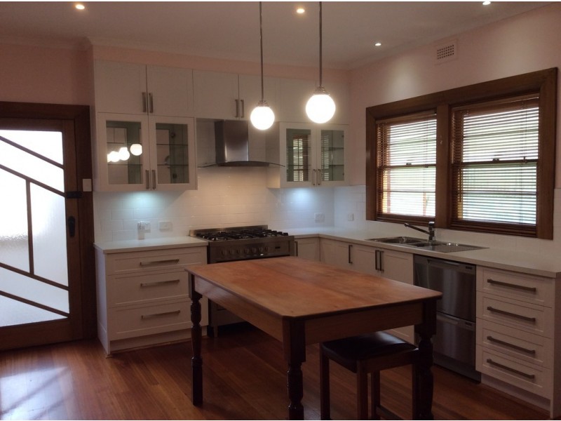 7 Bass Highway, Parklands TAS 7320