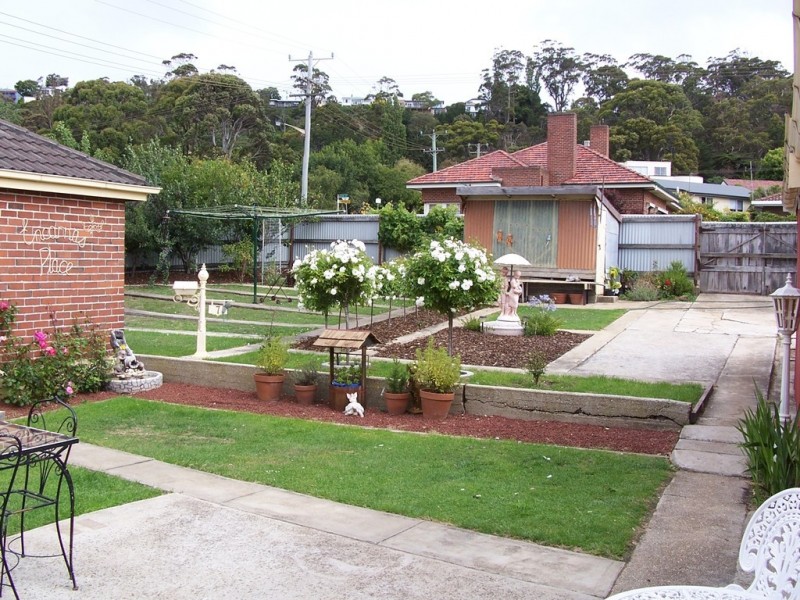 7 Bass Highway, Parklands TAS 7320