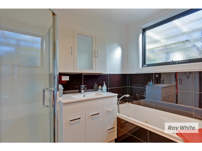 17 Chanel Street, Park Grove TAS 7320