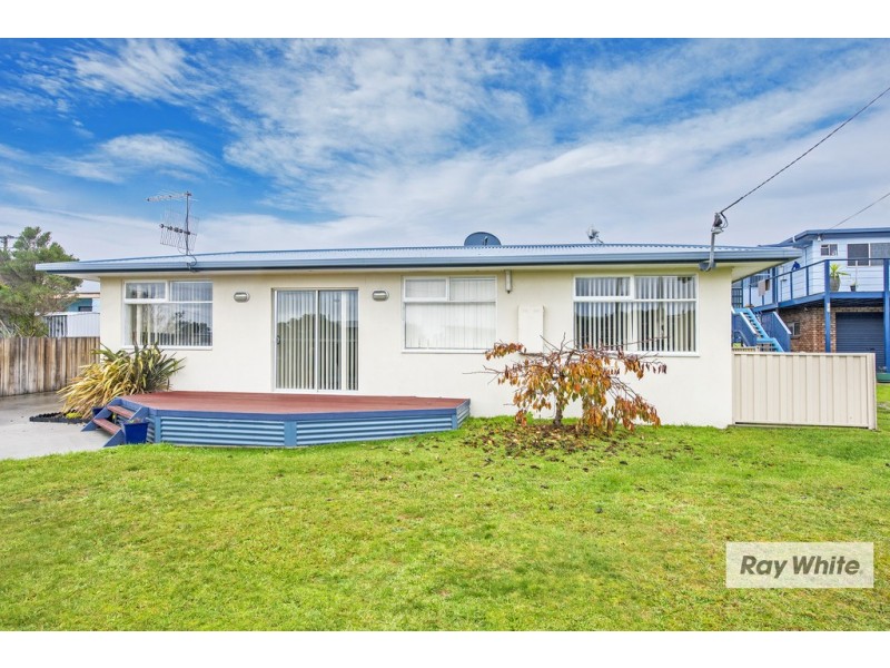 74 Irby Boulevard, Sisters Beach TAS 7321