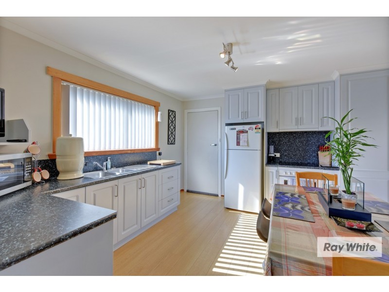 11 Stirling Street, Hillcrest TAS 7320