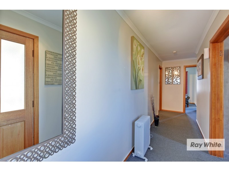 11 Stirling Street, Hillcrest TAS 7320