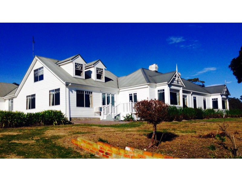 18 Scarfe Street, Camdale TAS 7320