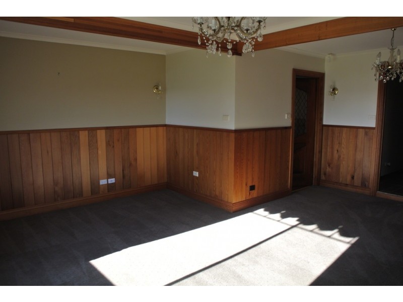 18 Scarfe Street, Camdale TAS 7320