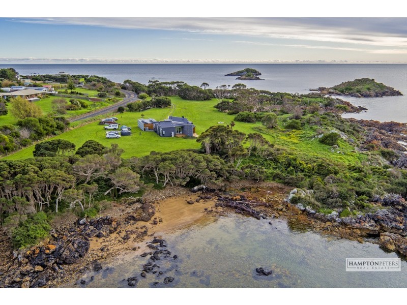 408 Penguin Road, West Ulverstone TAS 7315