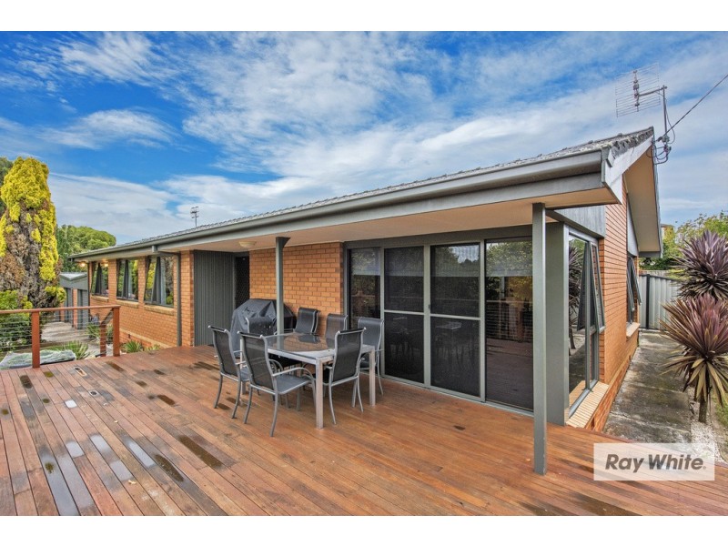 42 Curraghmore Avenue, Park Grove TAS 7320