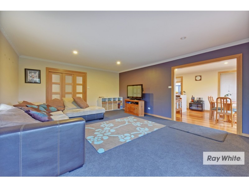 42 Curraghmore Avenue, Park Grove TAS 7320