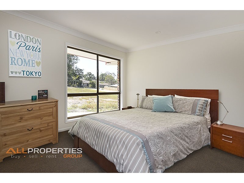 1/13 Spruce Street, Loganlea QLD 4131