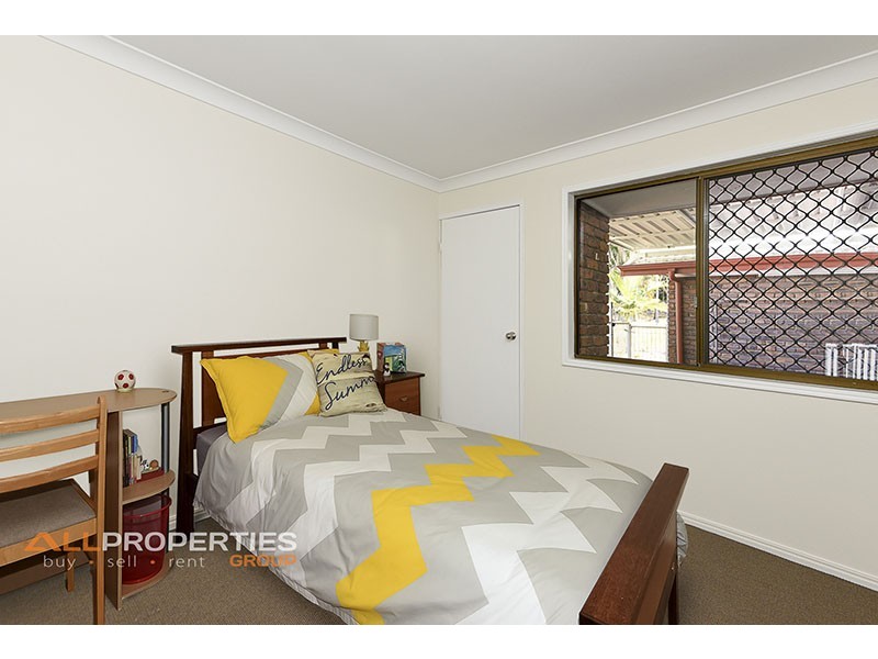 1/13 Spruce Street, Loganlea QLD 4131