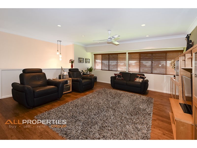 5 Scoresby Street, Mount Warren Park QLD 4207