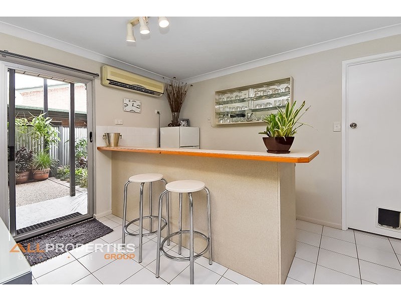 5 Scoresby Street, Mount Warren Park QLD 4207