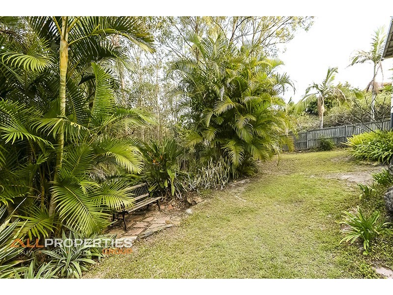 40 Overland Drive, Edens Landing QLD 4207