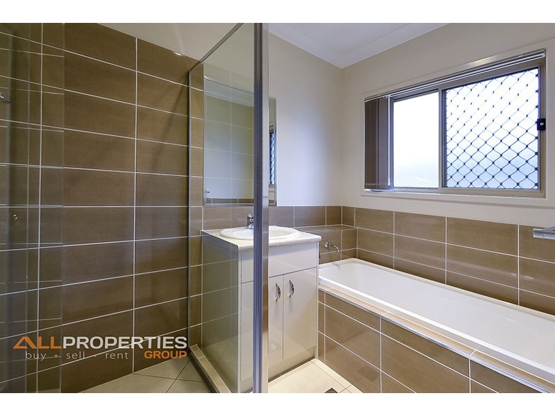 20 Mount Archer Road, Park Ridge QLD 4125