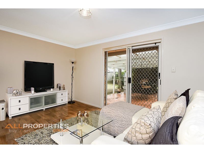 6 Matang Place, Tanah Merah QLD 4128