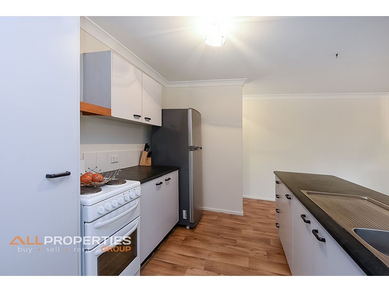 6 Matang Place, Tanah Merah QLD 4128