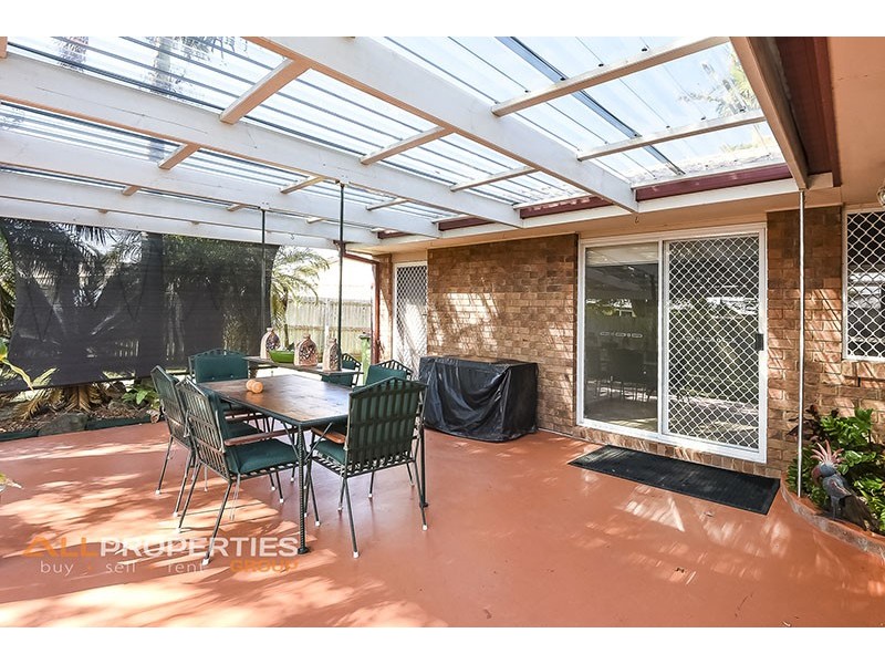 6 Matang Place, Tanah Merah QLD 4128
