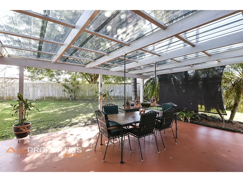 6 Matang Place, Tanah Merah QLD 4128