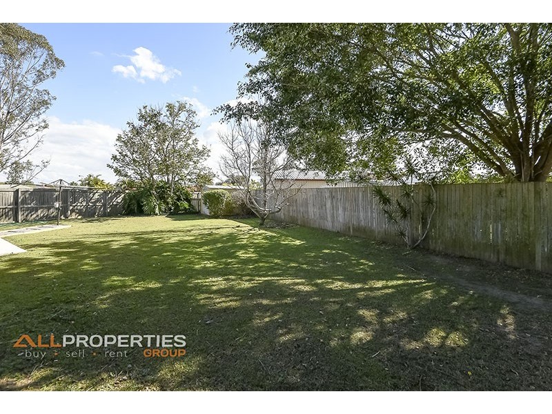 6 Matang Place, Tanah Merah QLD 4128
