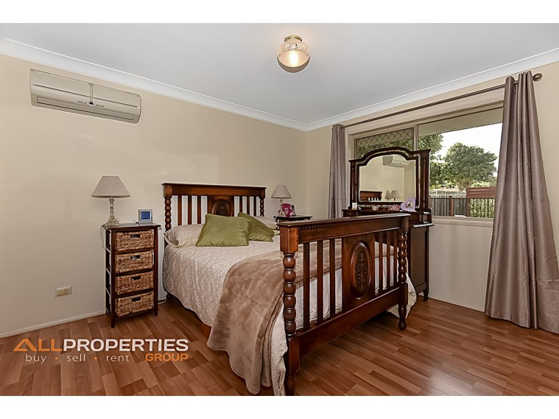 25 Madau Street, Mansfield QLD 4122