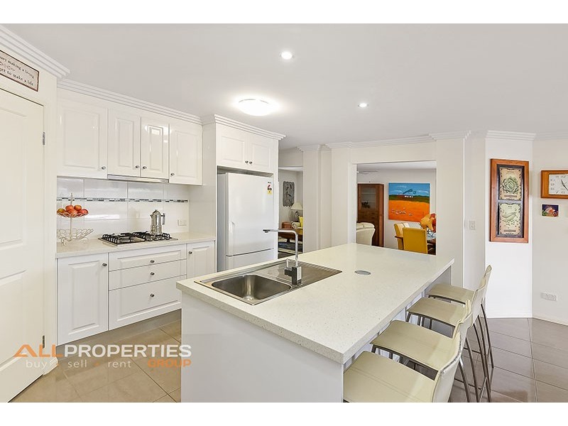 27 Torrens Street, Waterford West QLD 4133